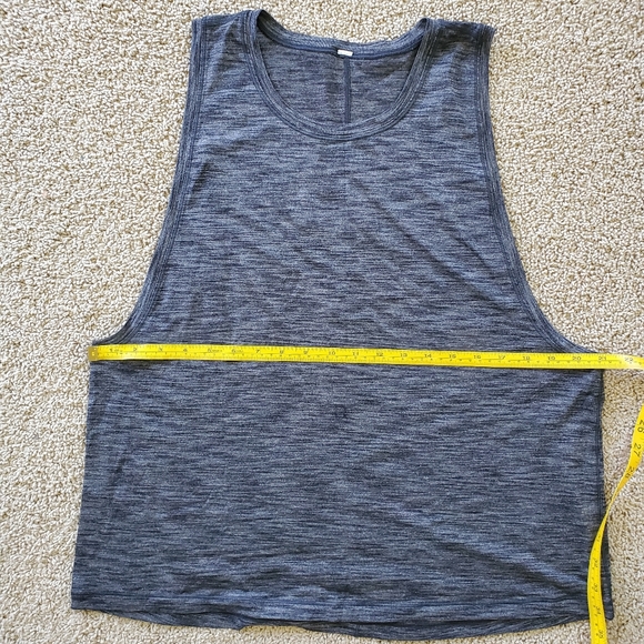Lululemon Cardio Squad Tank Heathered Black - Picture 3 of 6